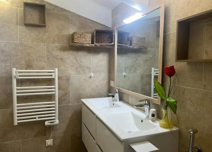 Du Col Saint Georges イン *