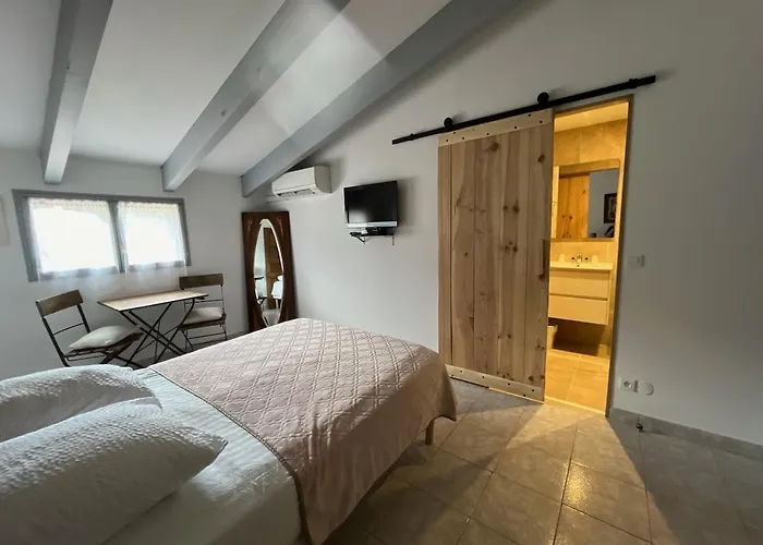 イン Du Col Saint Georges *